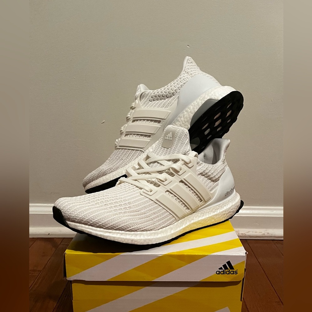 NEW White Adidas Ultra boost 4.0
